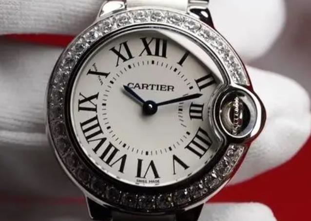 揭秘卡地亚手表停摆之谜：简易自我诊断与解决策略