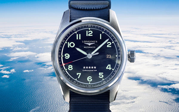 年轻人戴浪琴哪款女表好看（图）