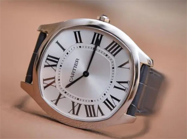 卡地亚手表机芯生锈了解决办法