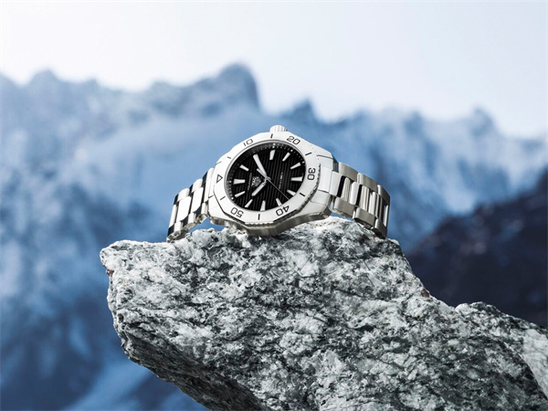 泰格豪雅机芯生锈了处理方法深度解析（保养与修复技巧指南）