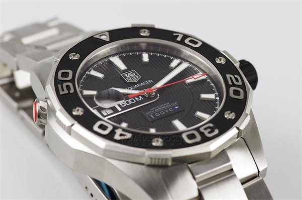 泰格豪雅手表表带太松解决办法