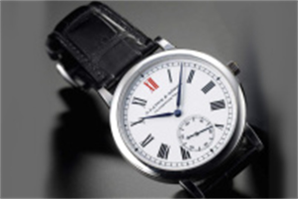 朗格手表的多样款式（白色表带的选择与特色）（图）