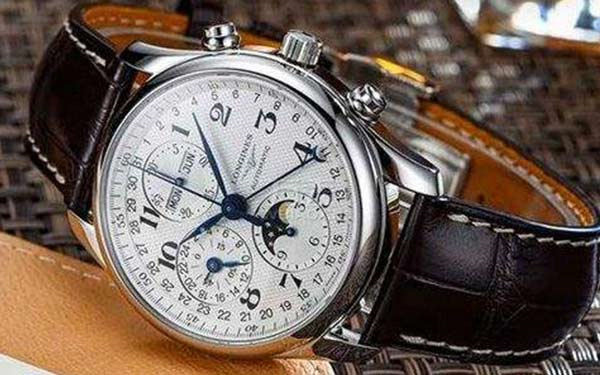 浪琴手表耐磨吗(图) 浪琴手表耐磨吗(图)